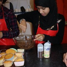Shaathi Girls Baking Cakes